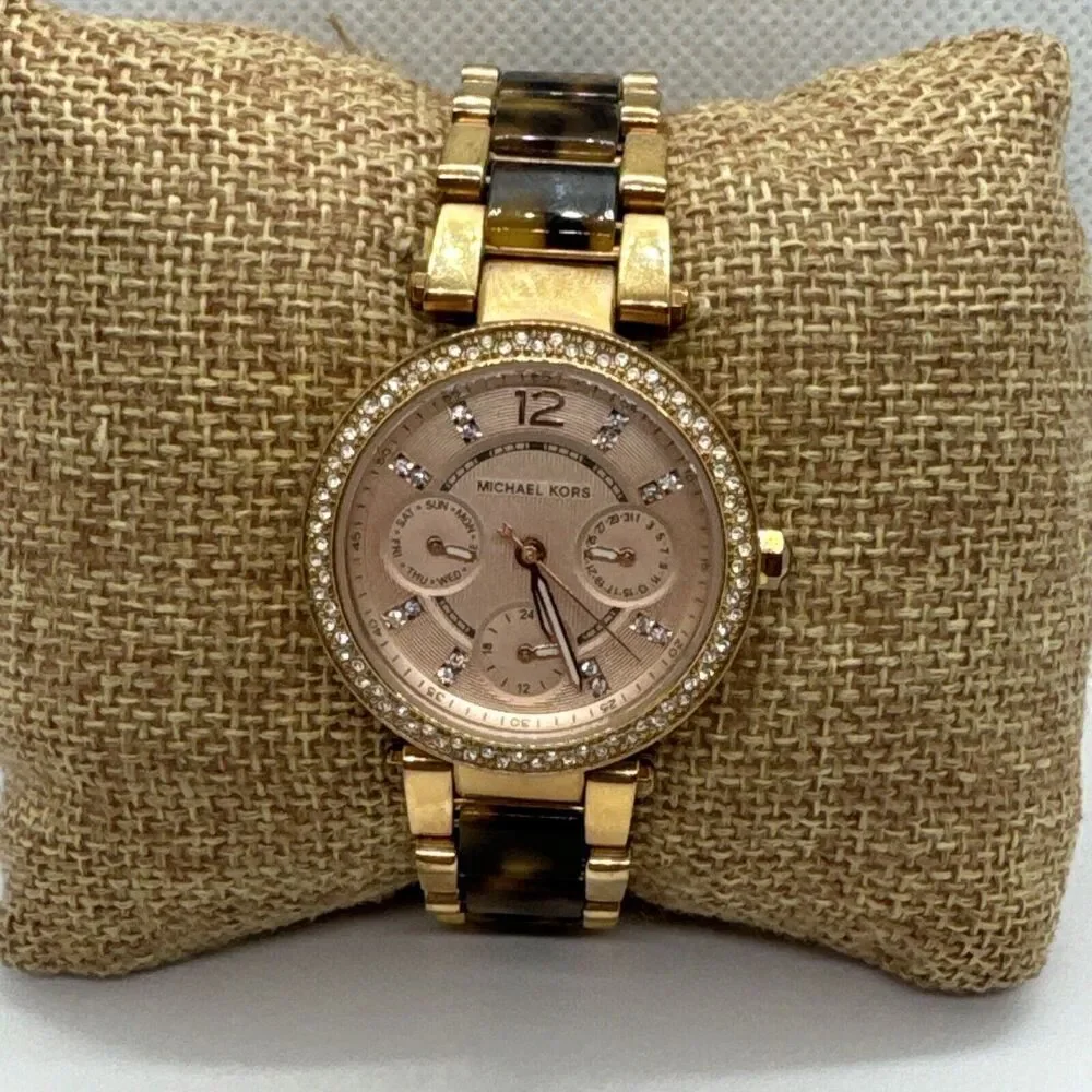 Michael Kors MK5841 Women's Two Tone Analog Rose Dial Quartz Wrist Watch JNA290